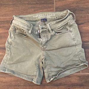 American Eagle MIDI Shorts